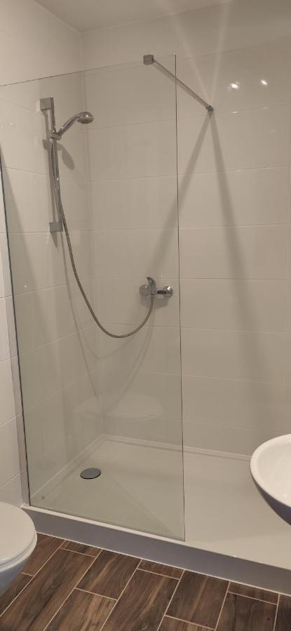 Hotel Przylesie Sierosław Buitenkant foto